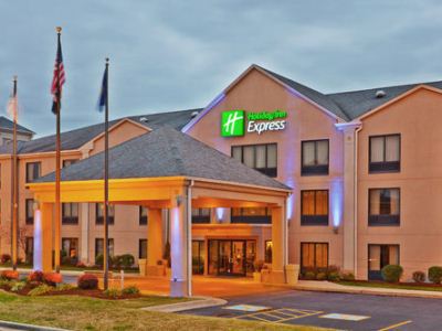 Holiday Inn Express & Suites Paducah West, An Ihg Hotel Exterior photo